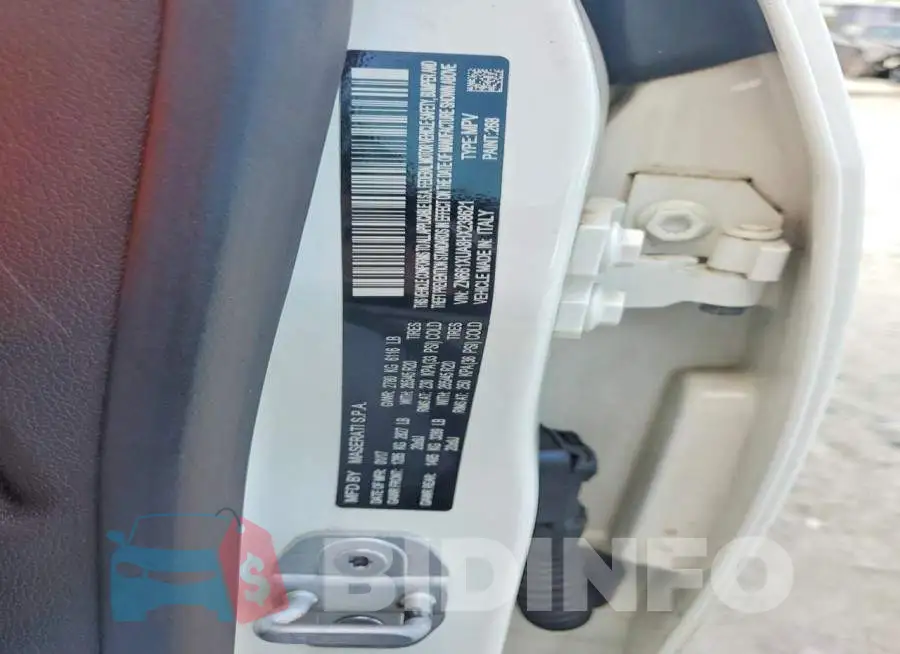 ZN661XUA8HX238621 Photo# 13