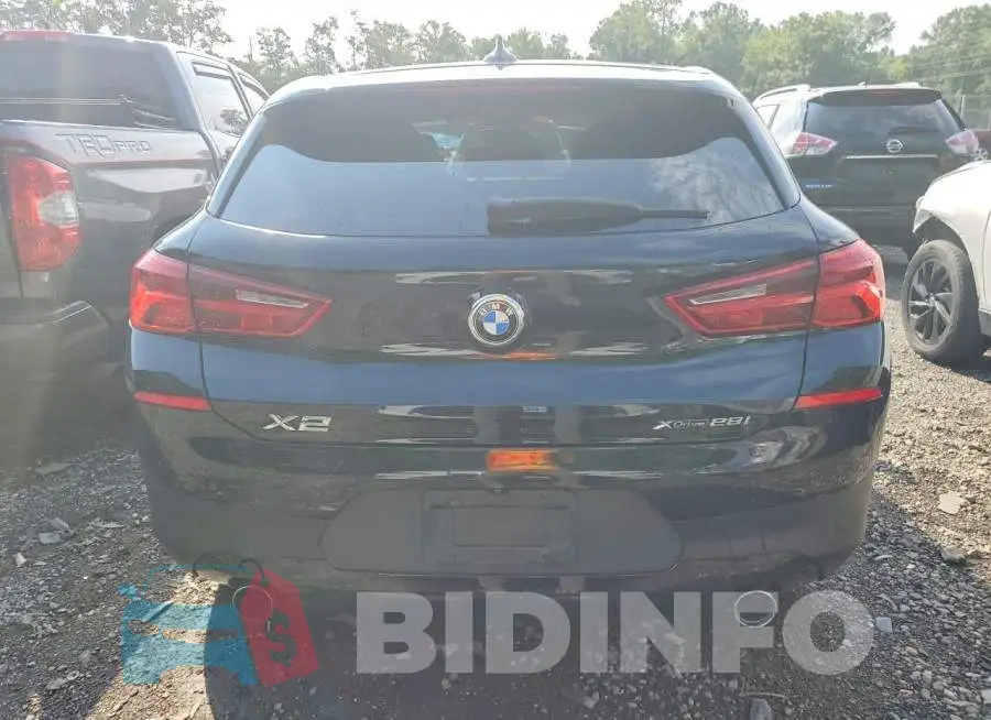 WBXYJ5C58KEF83319 Photo# 6