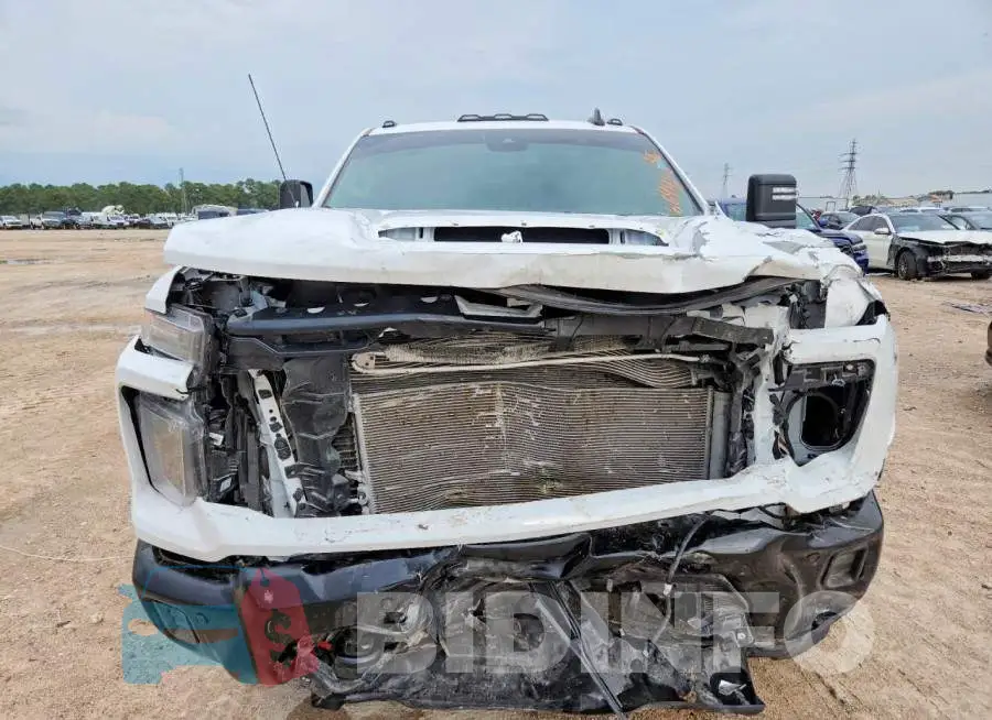 2GC4KME77T1152892 Photo# 5
