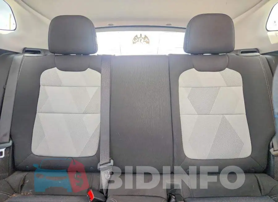 KL77LFE27RC231618 Photo# 10