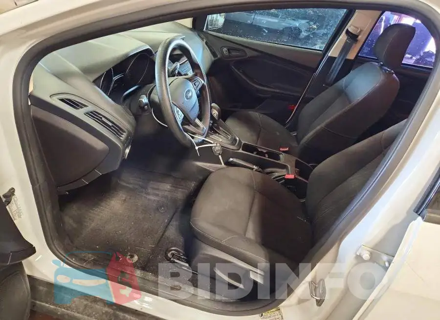 1FADP3E20HL299417 Photo# 7