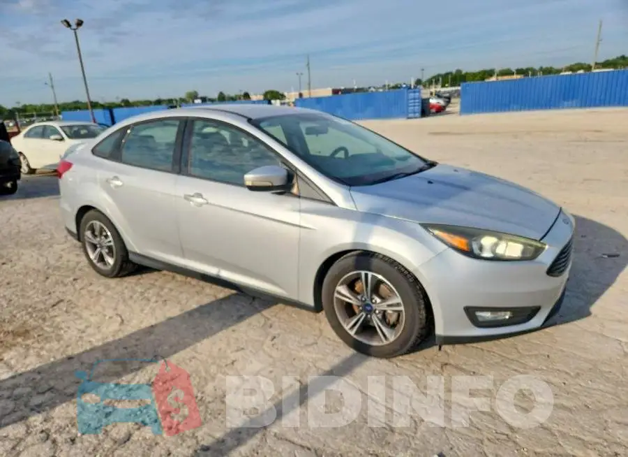 1FADP3FE8HL289825 Photo# 4