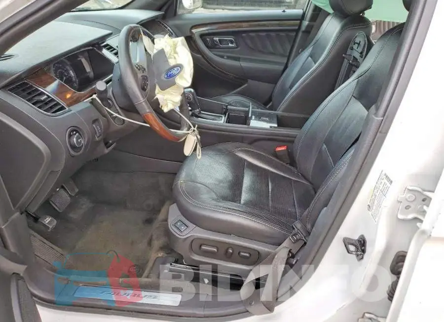 1FAHP2F8XHG104060 Photo# 7