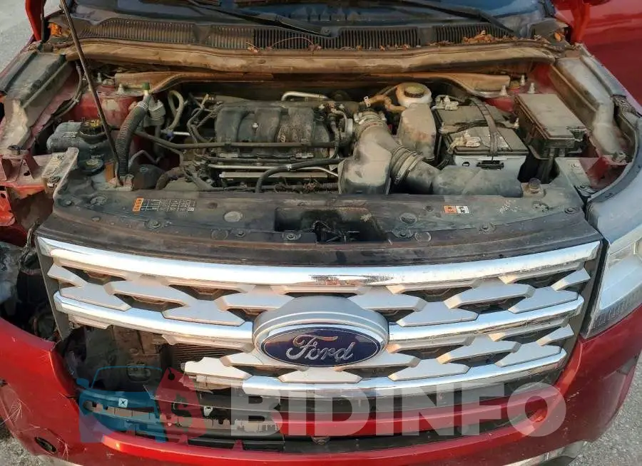 1FM5K8F80JGB35267 Photo# 12