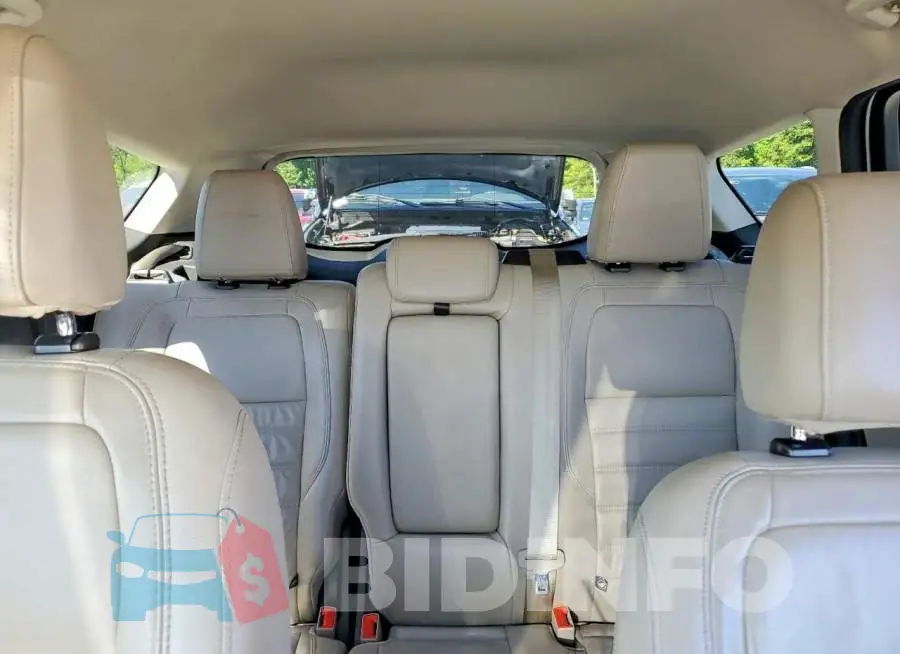 1FMCU9J97HUE18414 Photo# 10