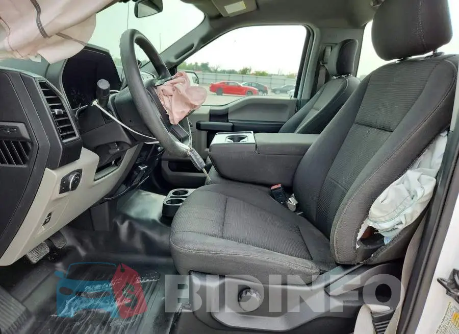 1FTMF1C54KKD60134 Photo# 7
