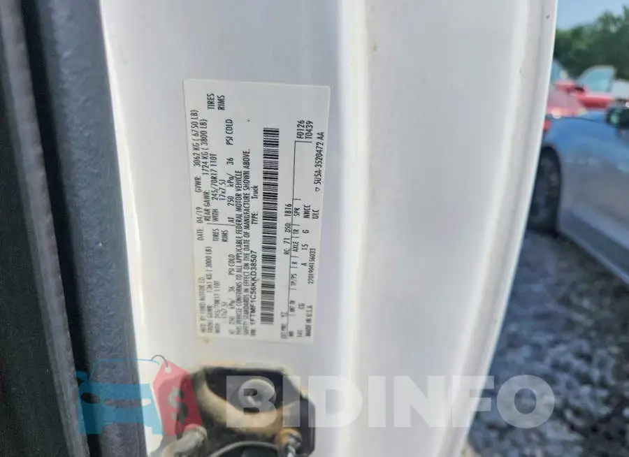 1FTMF1C56KKD38507 Photo# 12