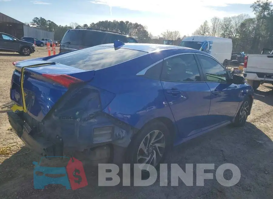 19XFC2F70HE049333 Photo# 3