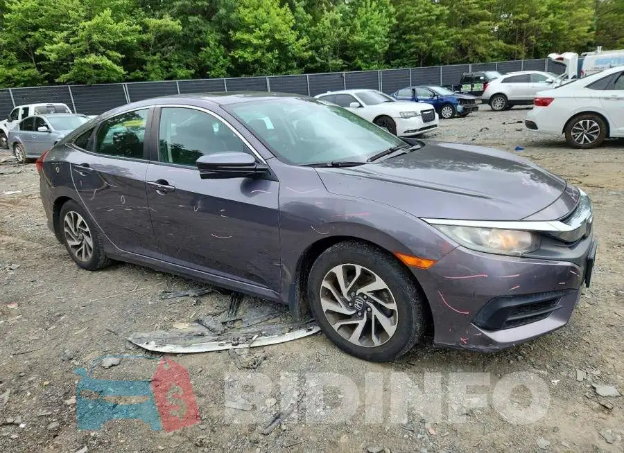19XFC2F71HE217058 Photo# 4