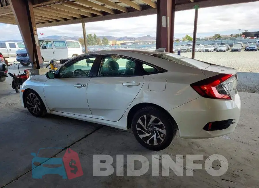 19XFC2F71HE232403 Photo# 2