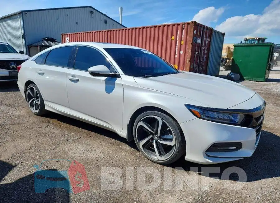 1HGCV1F31JA811437 Photo# 4
