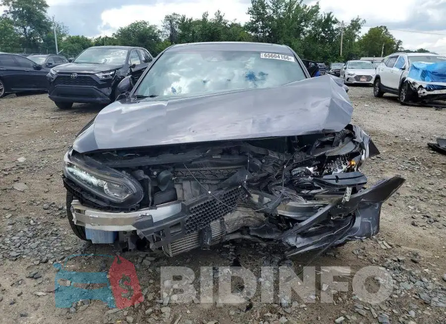 1HGCV2F35JA009852 Photo# 5