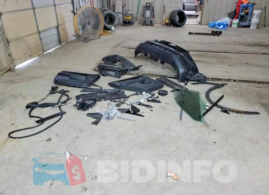 7FARS3H77SE004088 Photo# 13