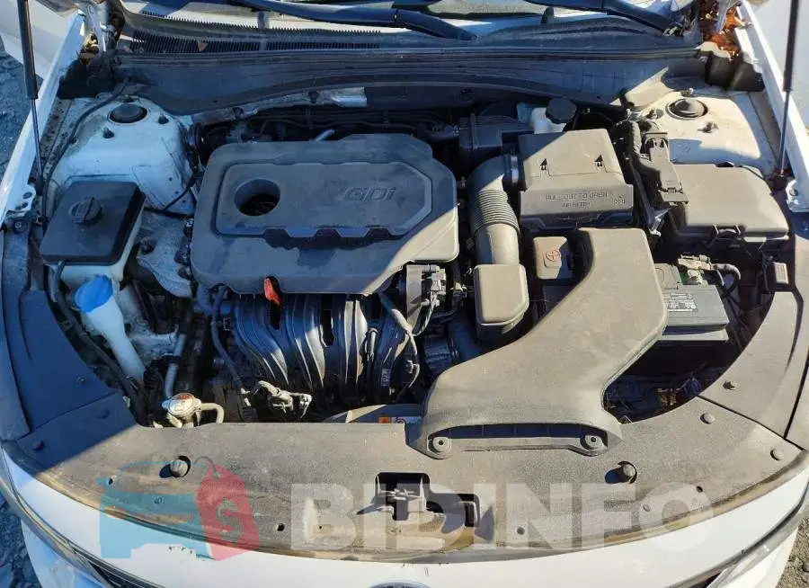 5XXGT4L38JG240321 Photo# 11