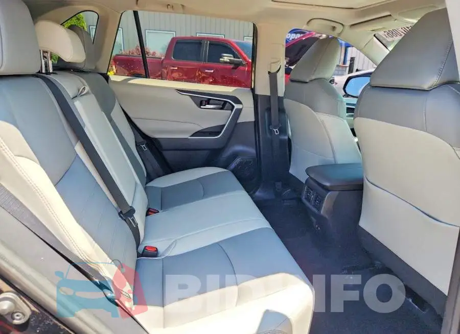 2T3A1RFV3MC208904 Photo# 11