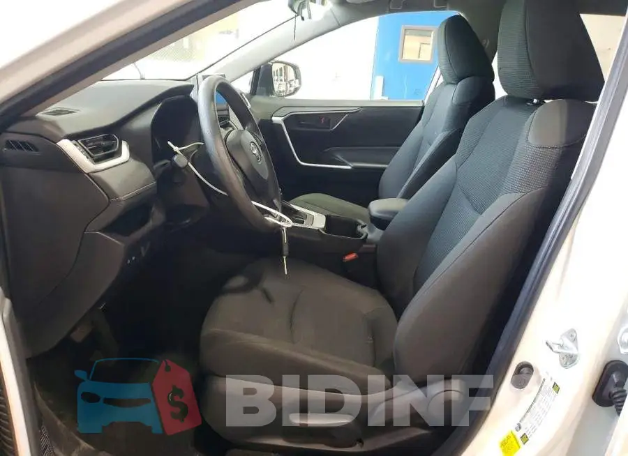 2T3F1RFV8RC464887 Photo# 7