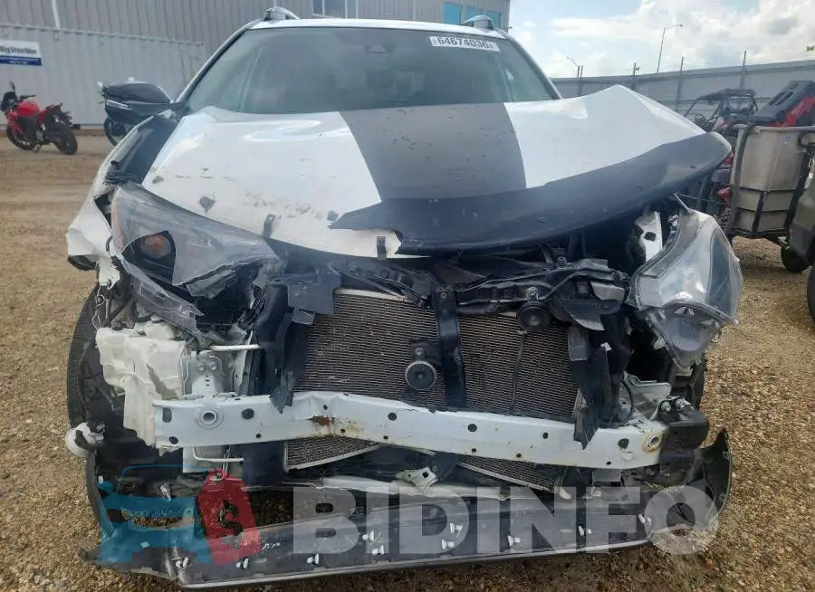2T3RFREV8JW833458 Photo# 4