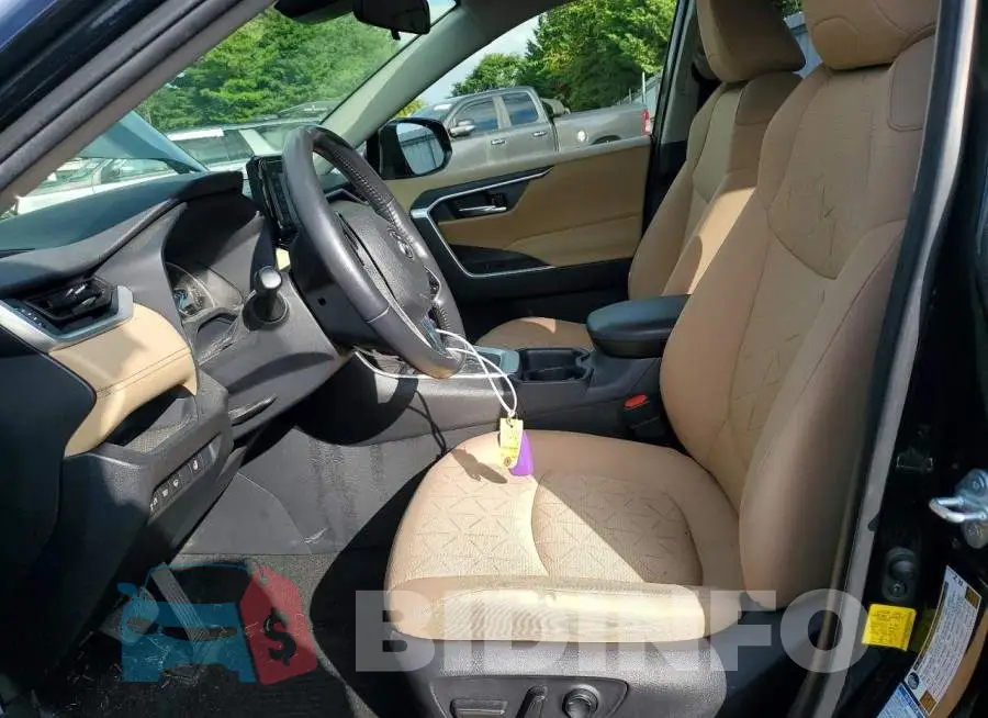 JTMR6RFV8MD008987 Photo# 7