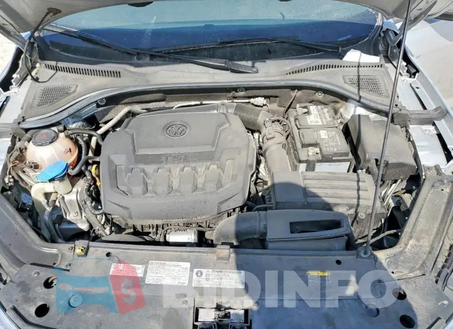 1VWMA7A33LC024664 Photo# 11