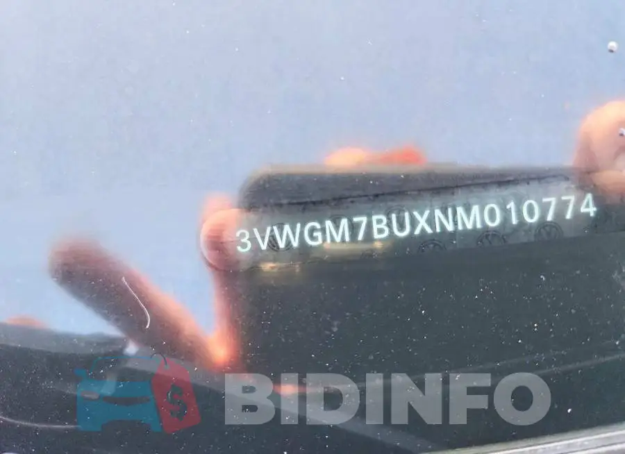 3VWGM7BUXNM010774 Photo# 12