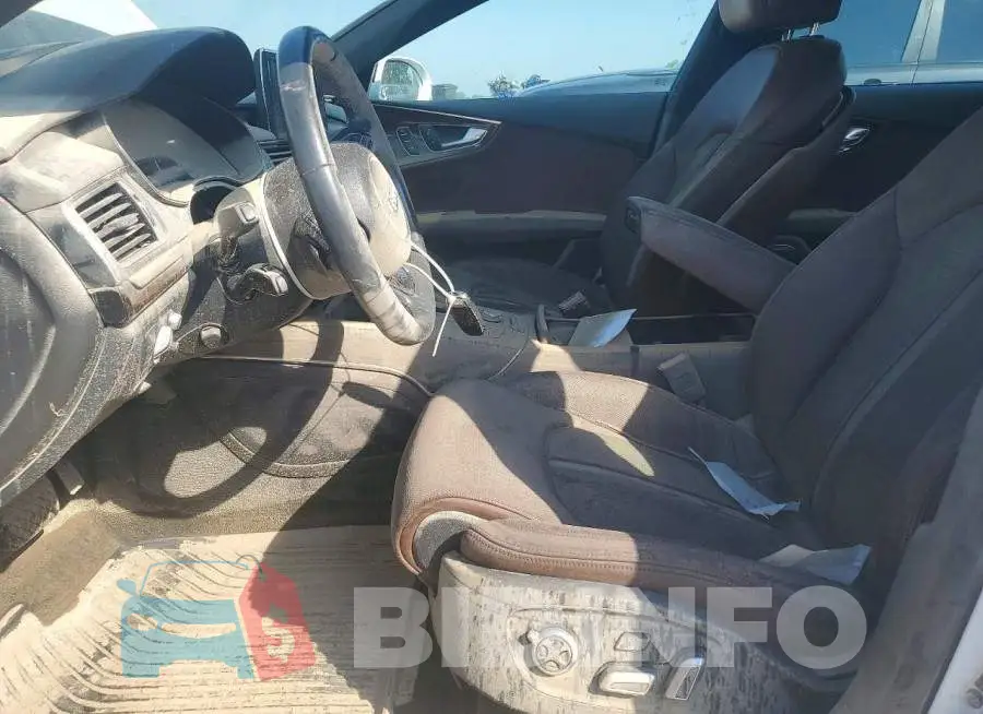 WAU23BFC5JN093077 Photo# 7