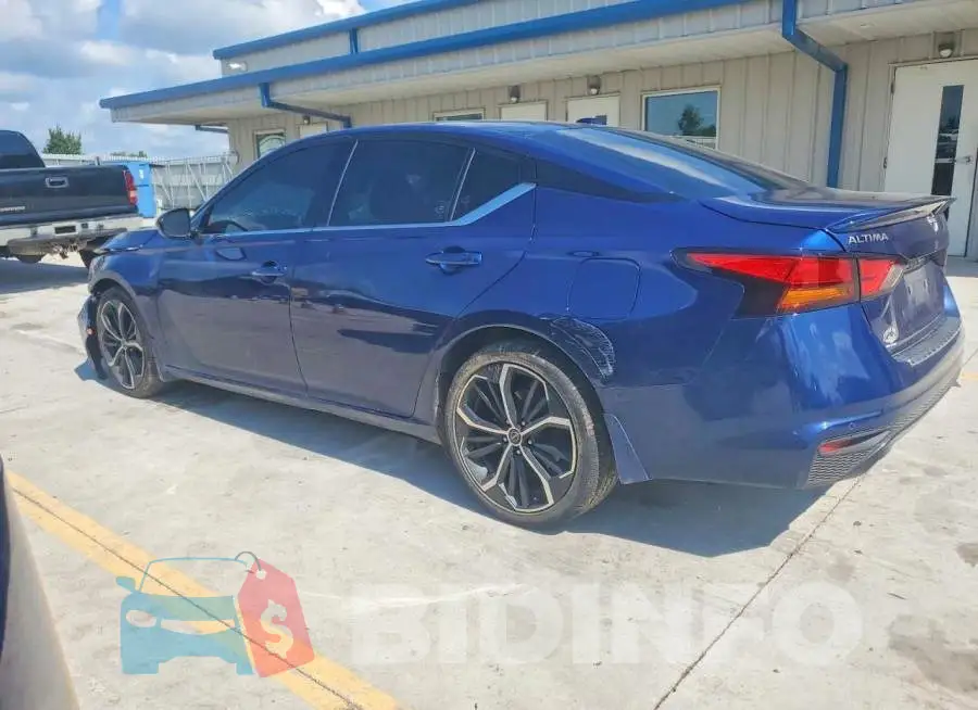 1N4BL4CV4PN350989 Photo# 2