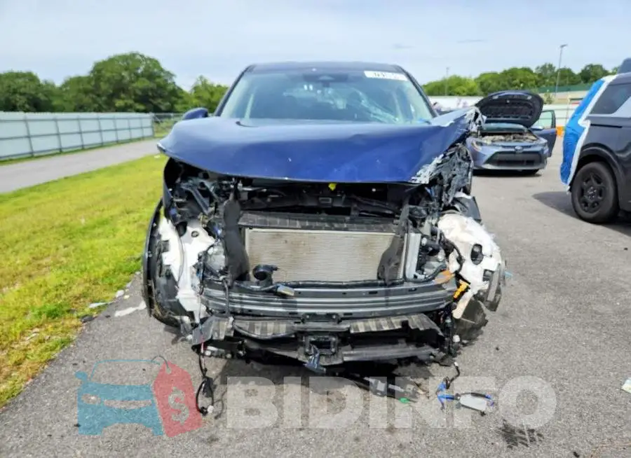 5N1BT3BA3SC820884 Photo# 5