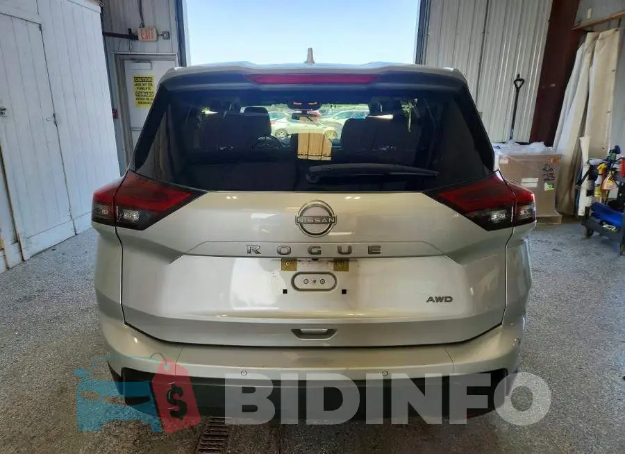JN8BT3BB6SW417210 Photo# 6