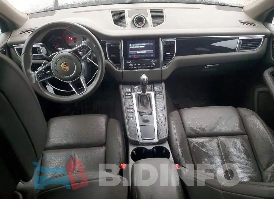 WP1AB2A50HLB10558 Photo# 8