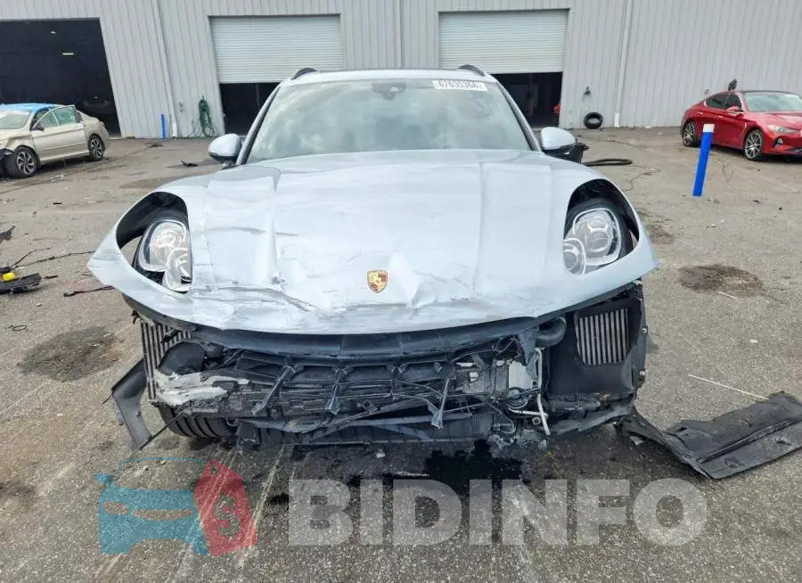 WP1AB2A52JLB35502 Photo# 5