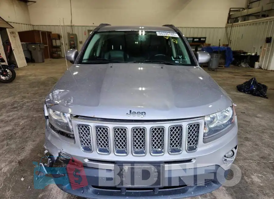 1C4NJDEB1HD106983 Photo# 5