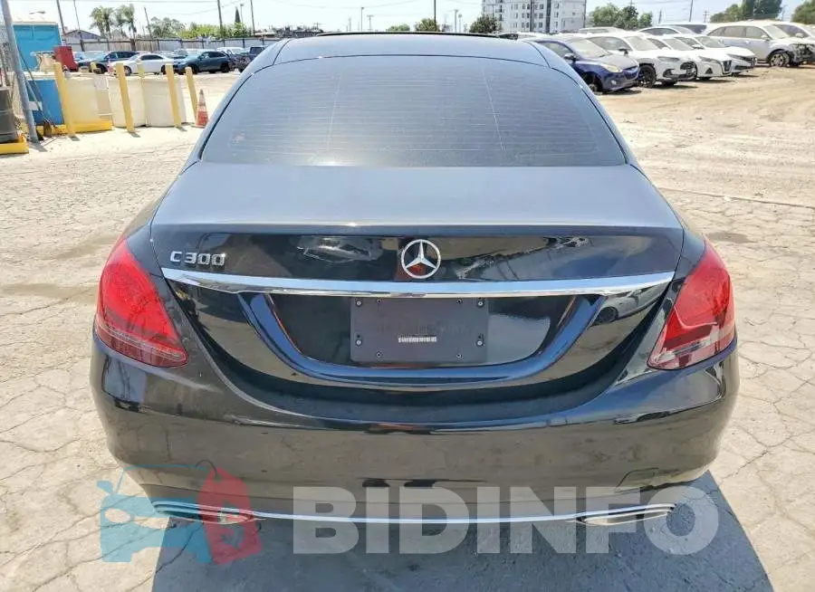 WDDWF8DB0LR558472 Photo# 6