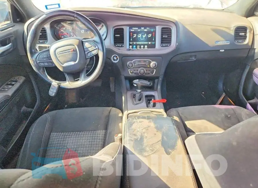 2C3CDXBG5PH631924 Photo# 8