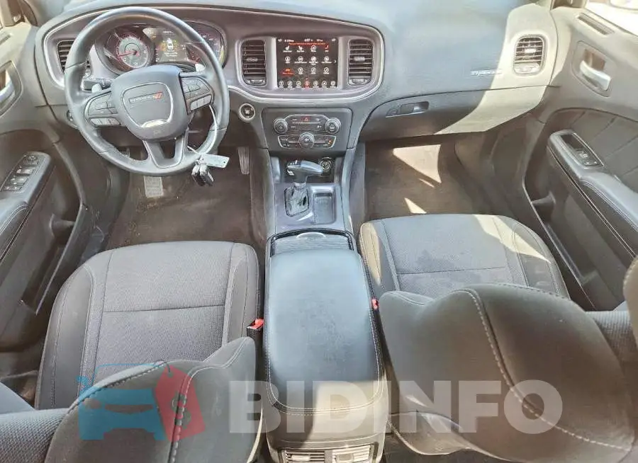 2C3CDXCTXHH572253 Photo# 8