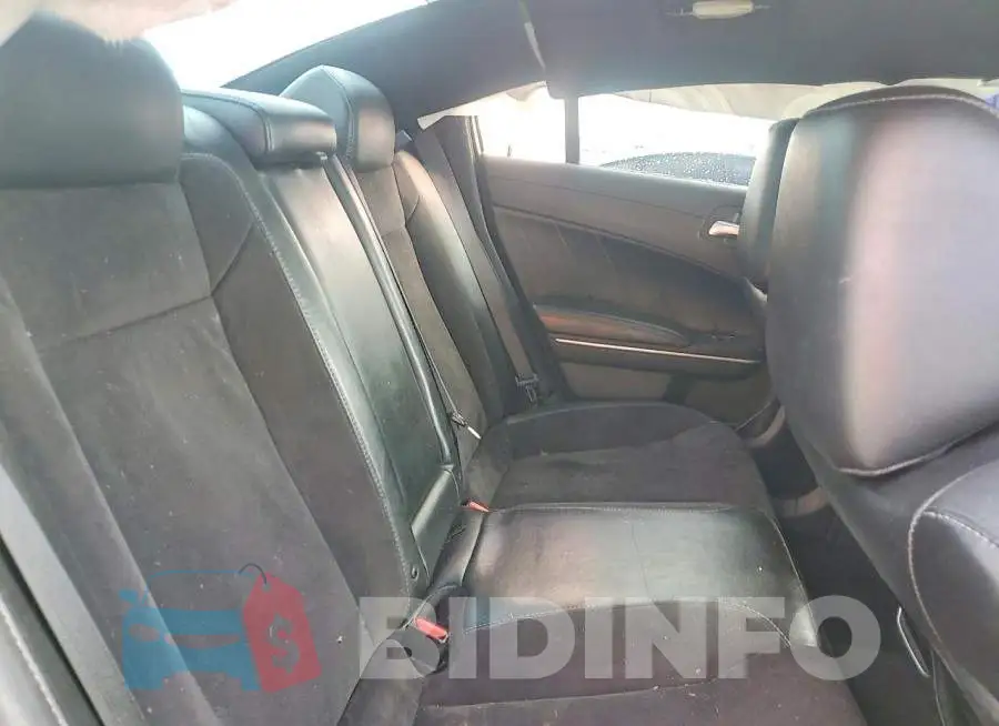 2C3CDXGJ7KH718317 Photo# 10