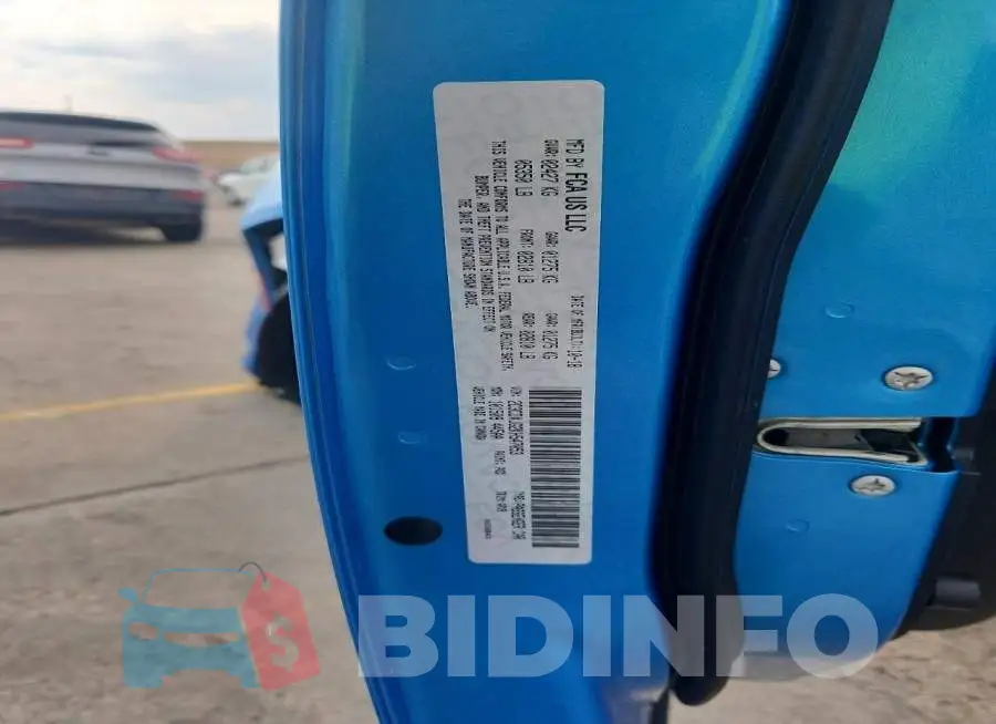 2C3CDXJG2KH547053 Photo# 12