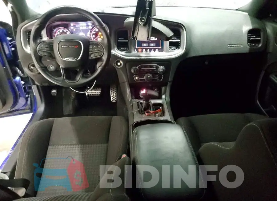 2C3CDXMG4NH209749 Photo# 8