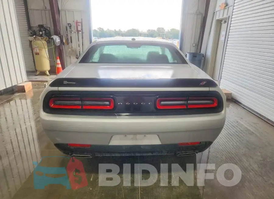 2C3CDZGG6PH686418 Photo# 6