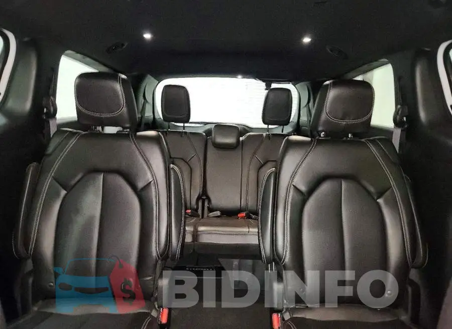 2C4RC1BG0TR182629 Photo# 10