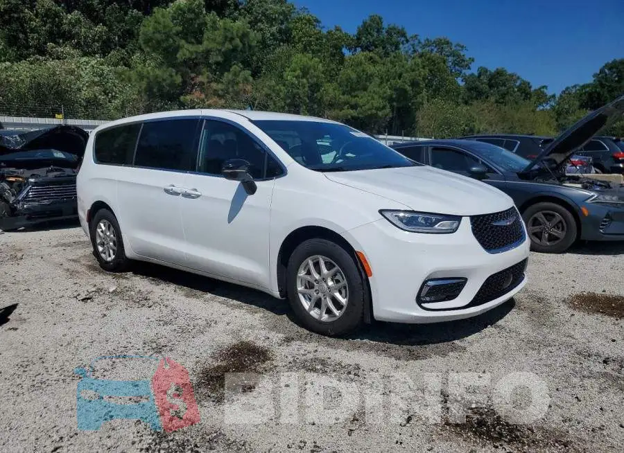 2C4RC1BG6TR162899 Photo# 4