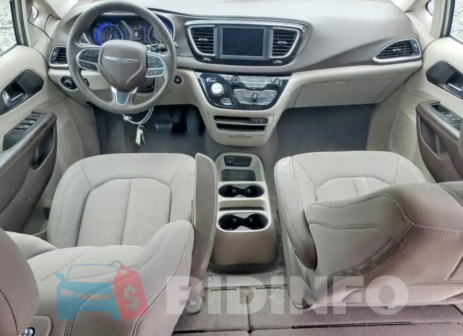 2C4RC1CGXKR734103 Photo# 8
