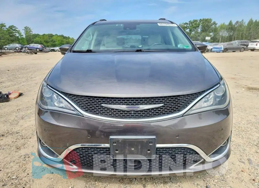 2C4RC1EG5HR757326 Photo# 5