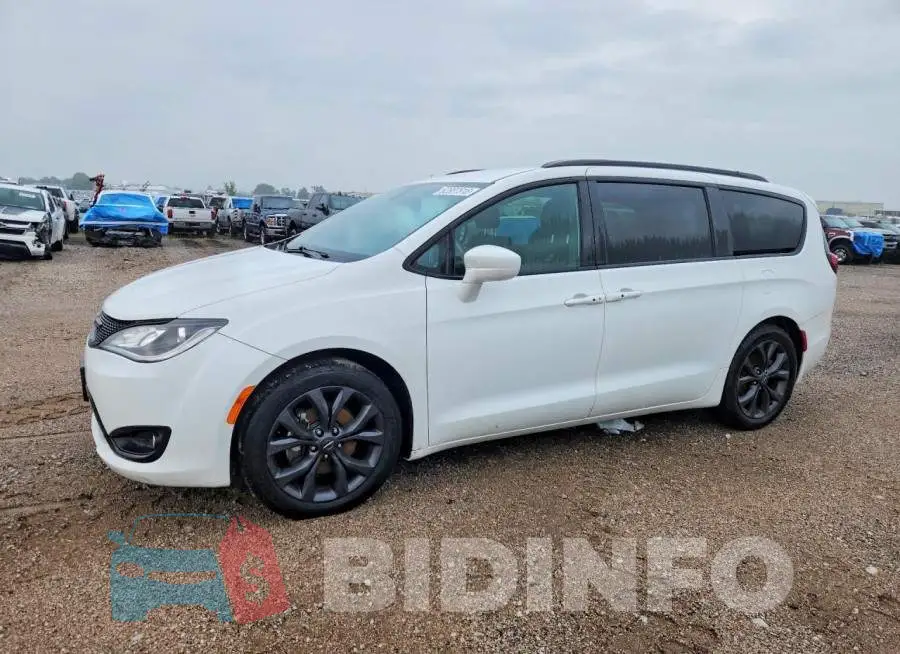 2C4RC1FG0LR224145 Photo# 1