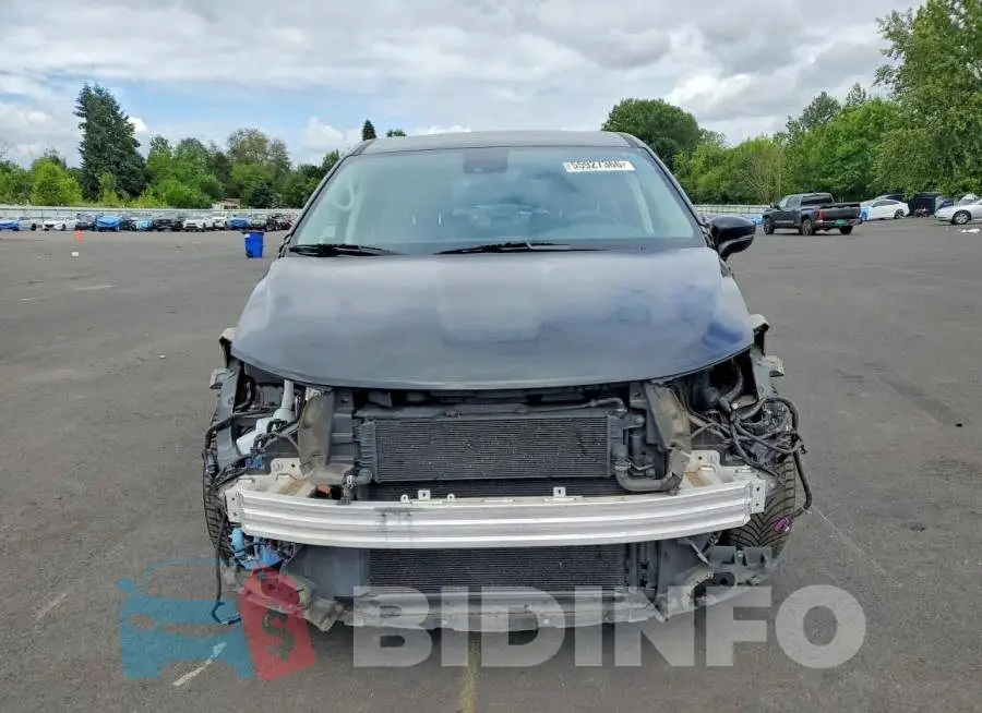 2C4RC1S73RR102913 Photo# 5