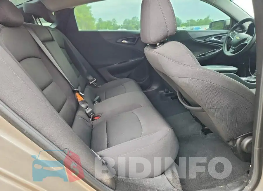 1G1ZD5ST2NF165089 Photo# 10