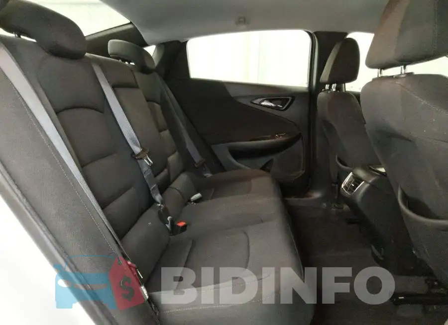 1G1ZD5ST3MF051889 Photo# 10
