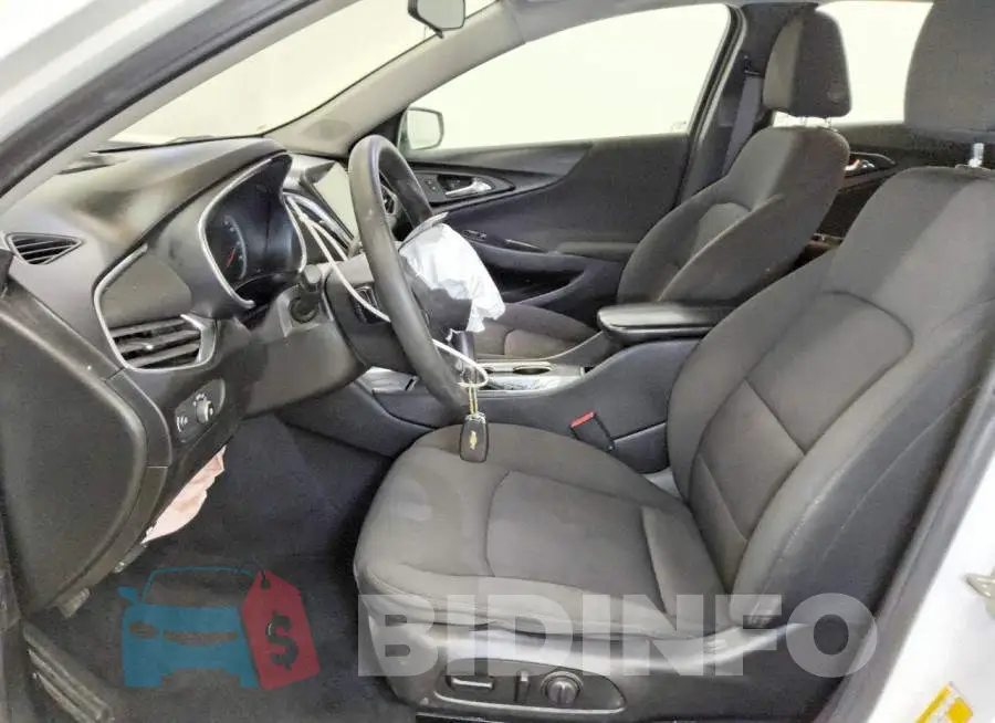 1G1ZD5ST3MF051889 Photo# 7