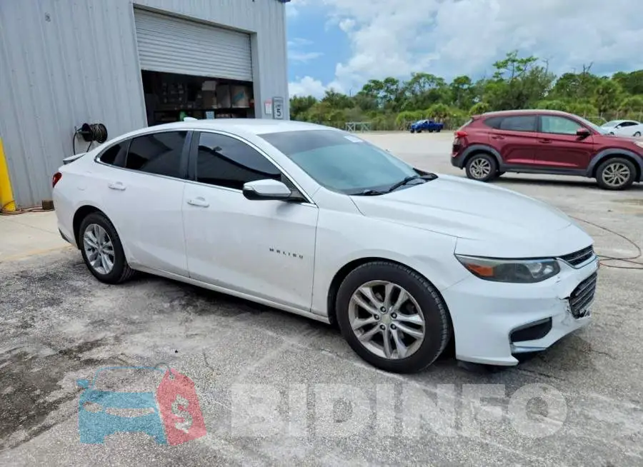 1G1ZD5ST6JF217334 Photo# 4