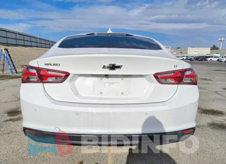 1G1ZD5ST6KF126744 Photo# 6