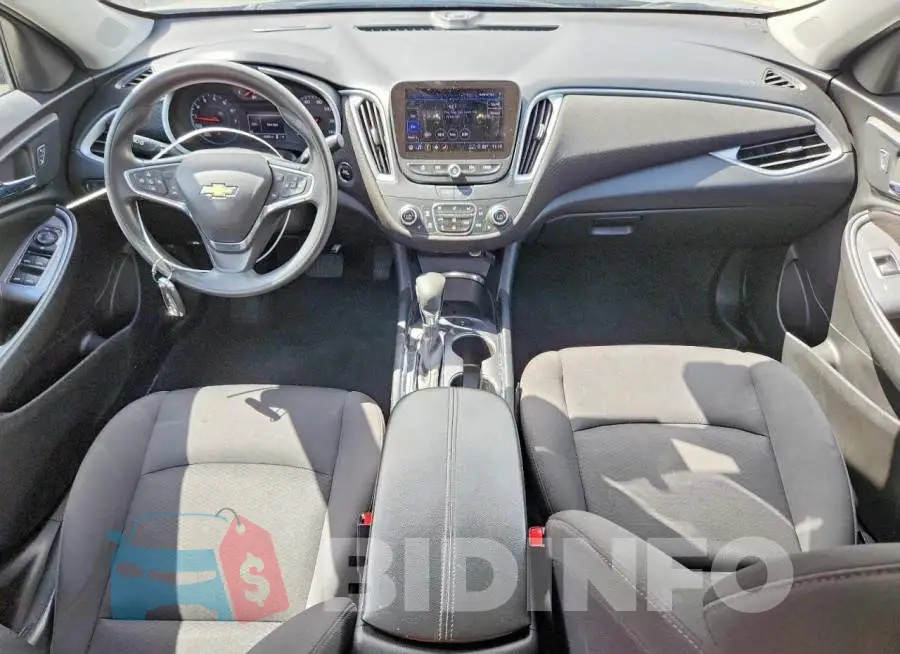 1G1ZD5ST9RF140647 Photo# 8